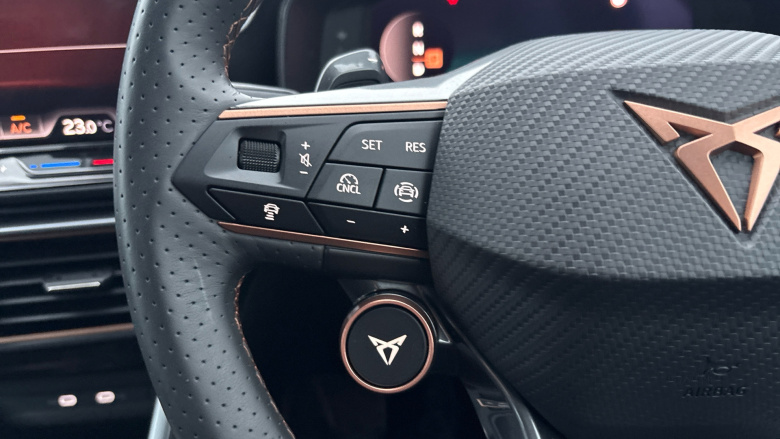 CUPRA Leon 1.5 eTSI 150 V1 5dr DSG Petrol Hatchback